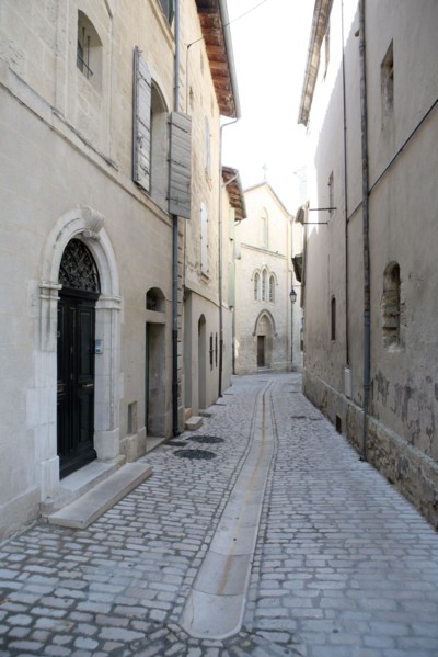 France, uzes