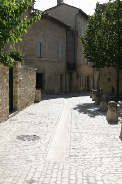 France, uzes