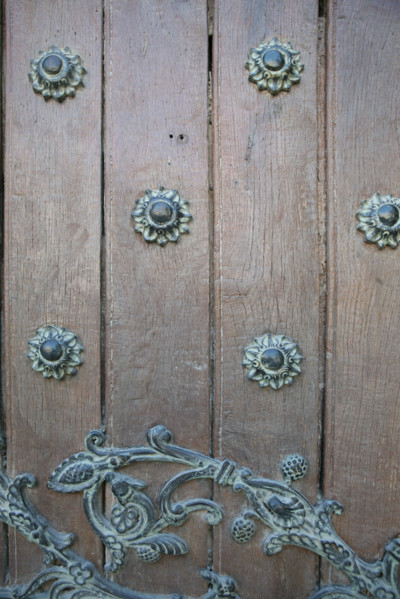 France, languedoc roussillon, gard, uzes, cathedrale Saint Theodorit, porte, ferronnerie, decor, ornements,