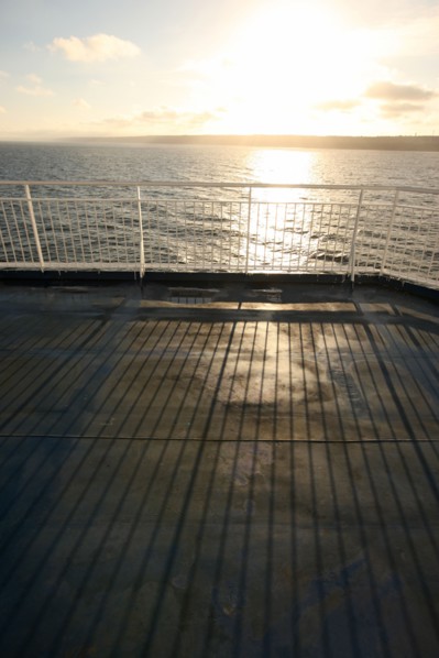 France, Haute Normandie / angleterre, seine maritime, le havre / portsmouth, traversee trans manche, a bord du ferry boat, norman voyager, navigation en mer, au petit matin,