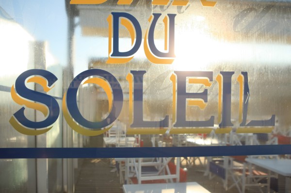 France, Basse Normandie, Calvados, Deauville, front de mer, bar du soleil,