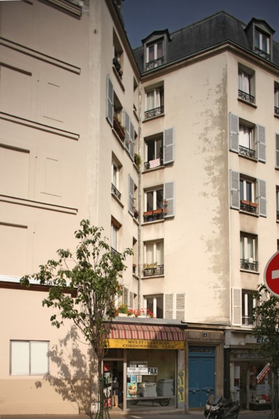 France, Small triangular shop