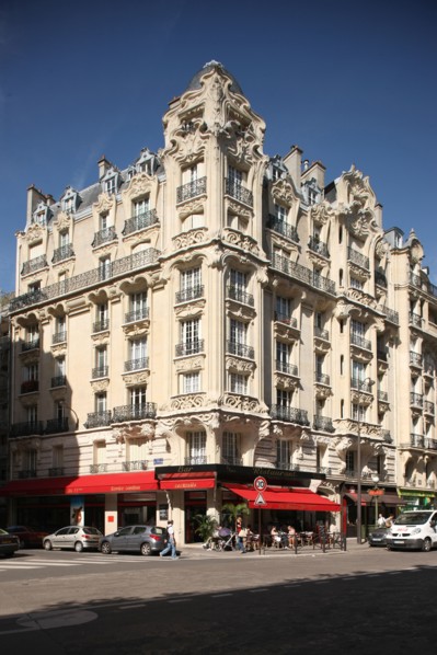 24 place Etienne Pernet, Paris