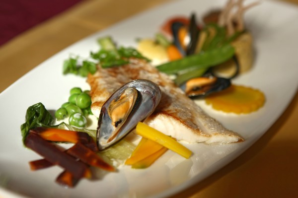 lower normandy, RESTAURANT LE PONT BLEU