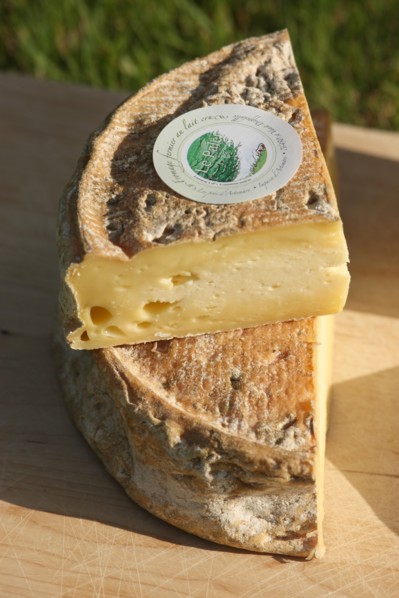 France, Haute Normandie, seine maritime, plateau de caux maritime, saint vaast dieppedalle, les pres d'artemare, famille follet, produits fermiers, gastronomie, agriculture, fromages, elevage vaches l...