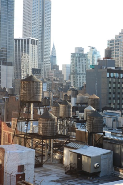 usa, etat de New York, New York City, Manhattan, Chelsea, buildings, reservoirs, depuis la terrasse de de l'hotel Four Points by Sheraton, 160W 25th, empire state, chrysler building,