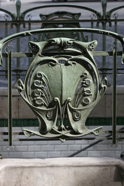 France, ile de france, paris, 17e arrondissement, metro, station monceau, Hector Guimard, 
Date : 2011-2012