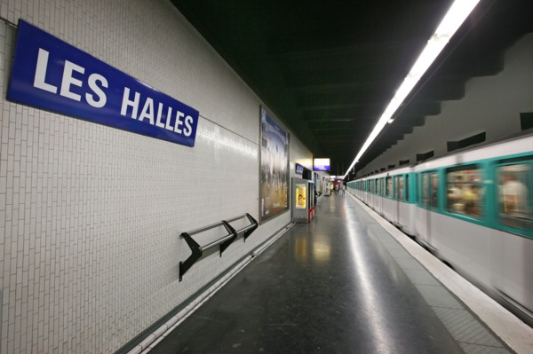 France, ile de france, paris, 1er arrondissement, metro ligne 4, station de metro les halles, ratp, 
Date : 2011-2012