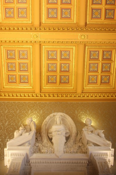 France, ile de france, paris 1er arrondissement, 13 rue cambon, palais cambon, cour des comptes, institution, etat, batiment grand chambre, detail plafond a caissons, 
Date : 2011-2012