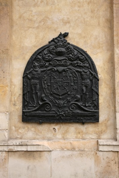 France, ile de france, paris 4e arrondissement, le marais, 7 rue de sevigne, caserne des pompiers de paris, hotel bouthillier de chavigny, hotel particulier, architecte francois mansart, detail 2e cou...