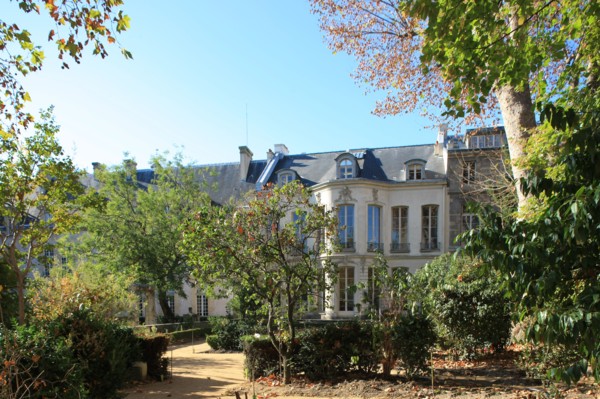 France, ile de france, paris 4e arrondissement, le marais, jardin de l'hotel de fontenay, jardins de rohan soubise
Date : 2011-2012