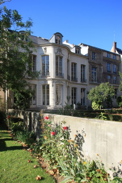 France, ile de france, paris 4e arrondissement, le marais, jardin de l'hotel de fontenay, jardins de rohan soubise
Date : 2011-2012