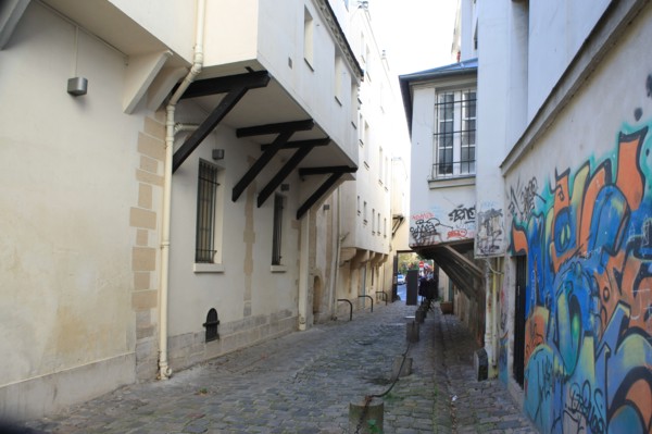 France, ile de france, paris 3e arrondissement, le marais, impasse des arbaletriers, centre culturel suisse, rue des francs bourgeois, 
Date : 2011-2012