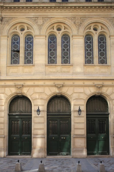 France, ile de france, paris 4e arrondissement, le marais, rue des tournelles n21 synagogue de la rue des tournelles, facade sur rue, pendant au 14 place des vosges, judaisme, edifice religieux, 
Date...