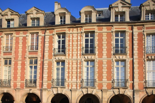 France, ile de france, paris 4e arrondissement, le marais, place des vosges, no23 hotel richelieu.
Date : 2011-2012