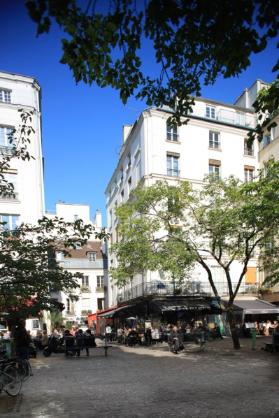 France, ile de france, paris, le marais, 4e arrondissement, place du marche sainte catherine, restaurants.
Date : 2011-2012