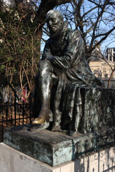 France, ile de france, paris, 5e arrondissement, rue des ecoles, sorbonne, statue de michel de montaigne, square painleve, hotel de cluny.
Date : 2011-2012