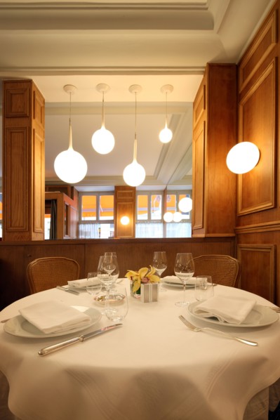 France, ile de france, paris 7e arrondissement, 9 rue de bourgogne, restaurant tante marguerite, groupe bernard loiseau, gastronomie.
Date : 2011-2012