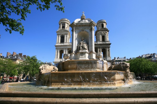 France, ile de france, paris 6e arrondissement, place saint sulpice, eglise saint sulpice, fontaine dite des point cardinaux;
Date : 2011-2012