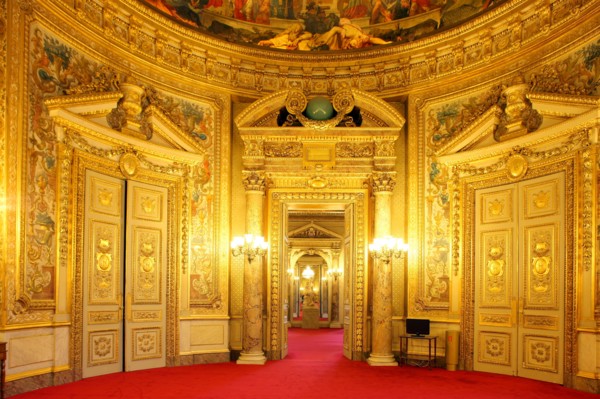 France, ile de france, paris 6e arrondissement, rue de vaugirard, palais du luxembourg, senat, salle des conferences, institution, parlement, republique, vers le salon des messagers de l'etat.
Date : ...