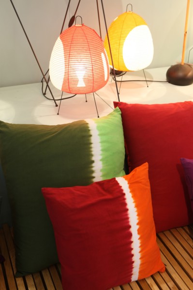 France, ile de france, paris 7e arrondissement, 26 boulevard raspail, boutique sentou, mobilier, design, sieges, luminaires, decoration.
Date : 2011-2012