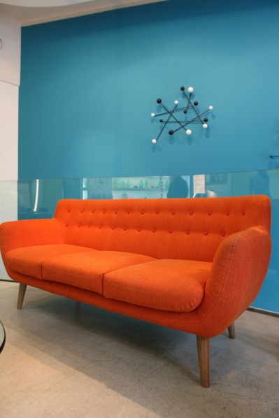 France, ile de france, paris 7e arrondissement, 26 boulevard raspail, boutique sentou, mobilier, design, sieges, luminaires, decoration.
Date : 2011-2012