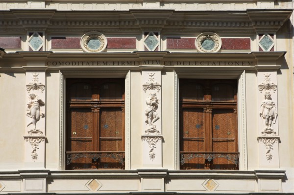 France, ile de france, paris 7e arrondissement, 14 rue vaneau, maison de 1835 neo renaissance, philibert delorme, architecture, decor, renovation.
Date : 2011-2012