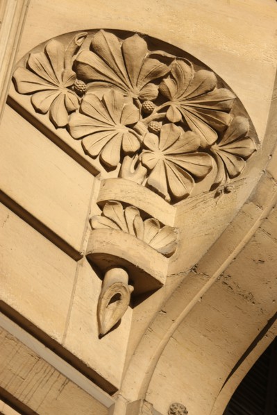 France, ile de france, paris 7e arrondissement, rue recamier, immeuble, detail.
Date : 2011-2012