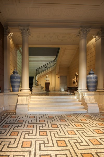 France, ile de france, paris 8e arrondissement, 7 rue velasquez, musee cernuschi, musee des arts asiatiques, mairie de paris, culture, hotel particulier, grand escalier, buste d'henri cernuschi

Date ...