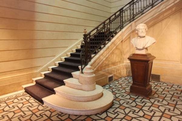 France, ile de france, paris 8e arrondissement, 7 rue velasquez, musee cernuschi, musee des arts asiatiques, mairie de paris, culture, hotel particulier, grand escalier, buste d'henri cernuschi

Date ...