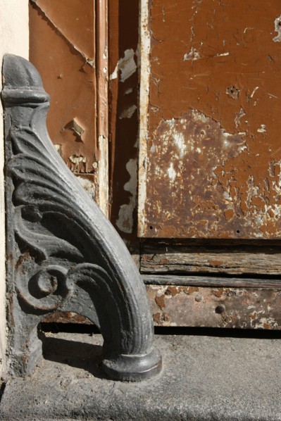 France, ile de france, paris 10e arrondissement, rue des deux gares, detail porte

Date : 2011-2012