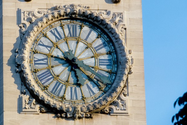 France, ile de france, paris, 12e arrondissement,gare de lyon, horloge sur beffroi

Date : 2011-2012
