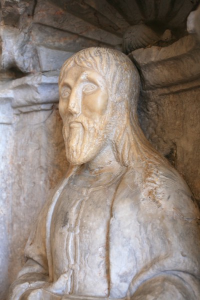portugal, lisbonne, lisboa, signes de ville, belem, monastere des Hieronimytes, monasteiro dos jeronimos, couvent, cloitre, detail sculpture, statue, ornement
Date : septembre 2011