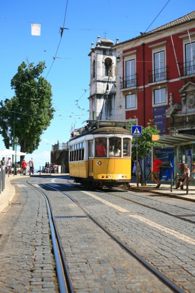 portugal, lisbonne, lisboa, signes de ville, tramway numero 28, transport
Date : septembre 2011