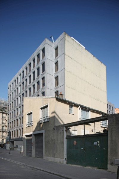 France, ile de france, paris, 13e arrondissement, rue du dessous des berges, pres de la rue cantagrel, batiment bas,


Date : 2011-2012