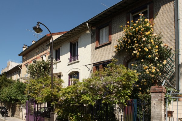 France, ile de france, paris 13e arrondissement, butte aux cailles, villa daviel, maisons et jardins, pavillons pres de la petite alsace,


Date : 2011-2012