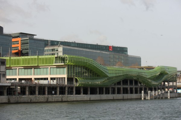 France, ile de france, paris 13e arrondissement, quai d'austerlitz, cite de la mode et du design, seine, architectes Jakob et MacFarlane


Date : 2011-2012