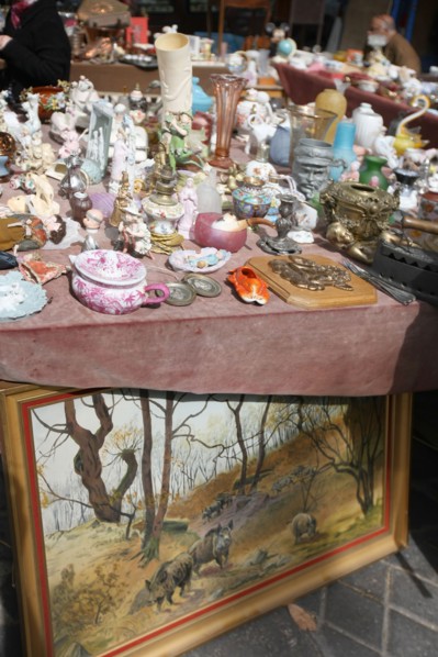 France, ile de france, paris, 14e arrondissement, metro porte de vanves, puces de vanves, antiquites,


Date : 2011-2012