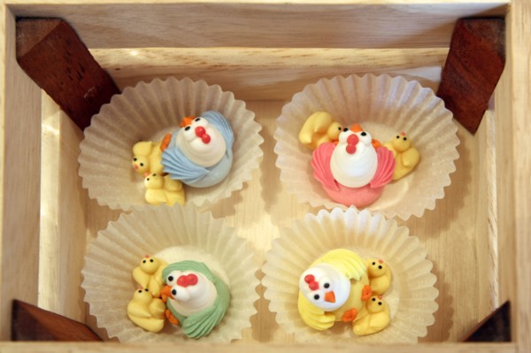 France, ile de france, paris 14e arrondissement, 7 rue liancourt, patisserie chez bogato, gateaux anniversaire pour les enfants,


Date : 2011-2012