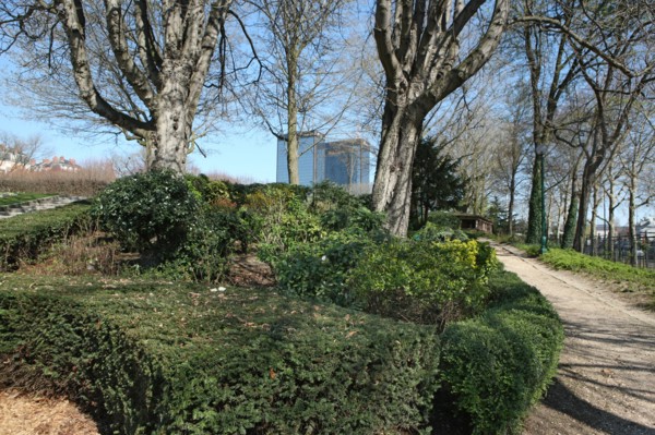 France, ile de france, paris 20e arrondissement, square severine, porte de bagnolet, jardin public,