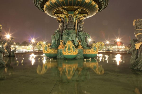 france, region ile de france, paris 8e arrondissement, place de la concorde, paves, fontaines, hotel de la marine, hotel de crillon, nuit, eclairage,