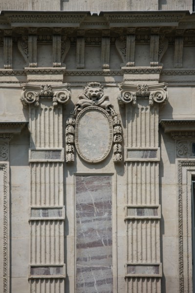 France, ile de france, paris 9e arrondissement, 32 rue de chateaudun, immeuble neo renaissance, restaure, detail facade sur rue, decor,


Date : Ete 2012