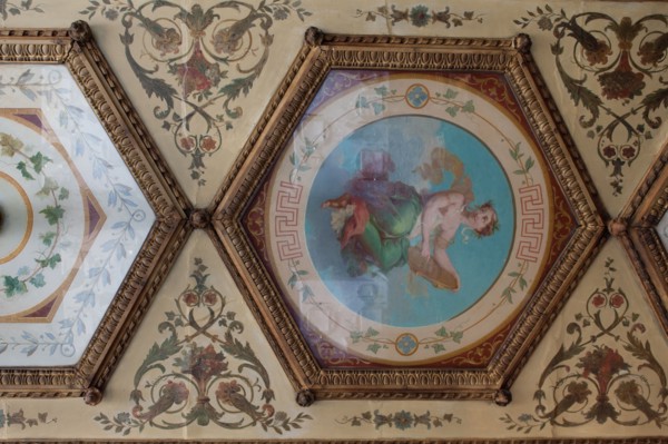 France, Region Ile de France, Paris, 1er arrondissement, Palais Royal, Galerie de Beaujolais, restaurant Le Grand Vefour, Guy Martin, decor, patrimoine,