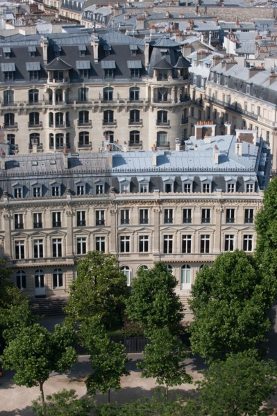 France, Region Ile de France, Paris 8e arrondissement, place Charles de Gaulle, place de l'Etoile, au sommet de l'Arc de Triomphe, panorama