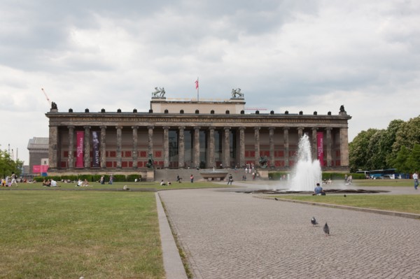 Allemagne (Germany), Berlin, Museuminsell (Ile aux Musees), Altes Museum, musee, colonnade