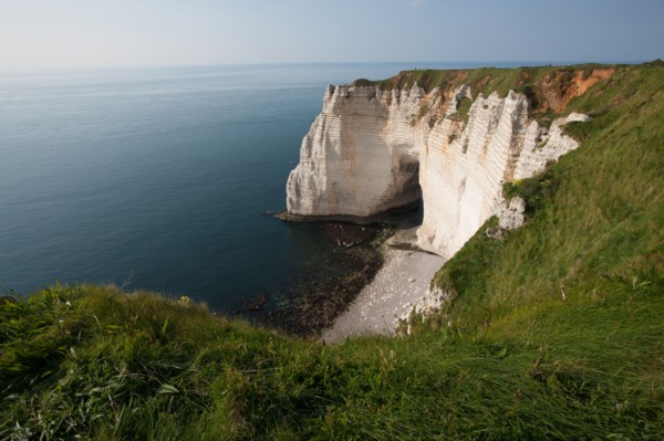 France, region Haute Normandie, Seine Maritime, pays des hautes falaises, Etretat, falaise d'aval, la manneporte