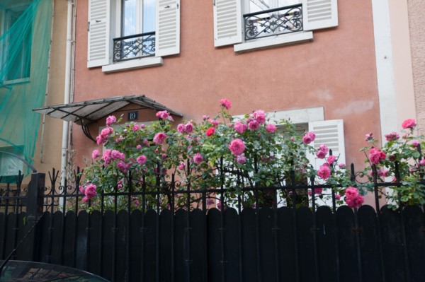 France, Ile de France, Hauts-de-Seine, ville de Clichy-la-Garenne, cite Jouffroy Renault, rue privee,
Mention obligatoire : CRT PIdF