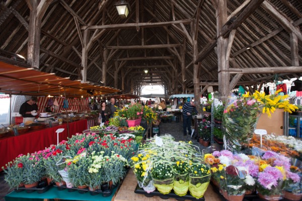 France, Ile de France, Essonne, Milly-la-Foret, halles du marche,
Mention obligatoire : CRT PIdF