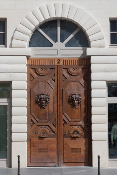 France, Ile de France, Paris 9e arrondissement, immeuble 2 rue de la Chaussee d'Antin, Immeuble Rossini, architecte Nicolas-Jacques-Antoine Vestier, immeuble de bureaux, facade, facadisme, renovation,...
