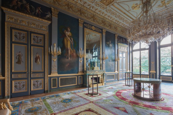 France, Ile de France, Paris 7e arrondissement, 78 rue de Lille, Hotel de Beauharnais, residence de l'ambassadeur d'Allemagne, hotel particulier, salon des quatre saisons,